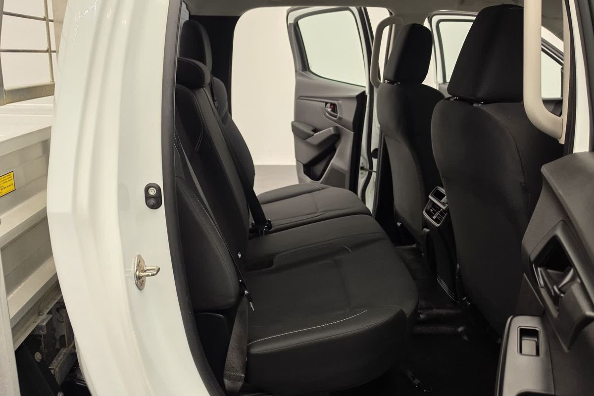 2022 Isuzu D-MAX SX 4X4 image 15
