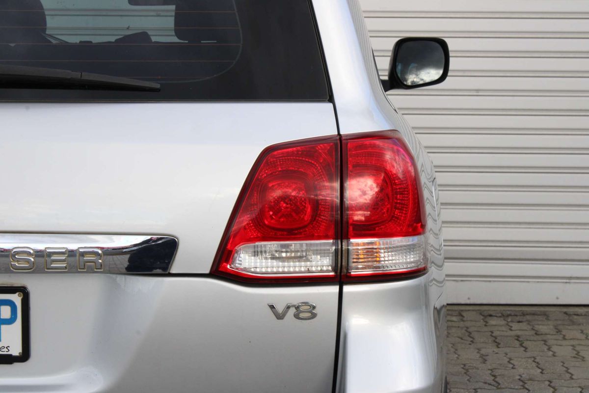 2010 Toyota Landcruiser GXL VDJ200R