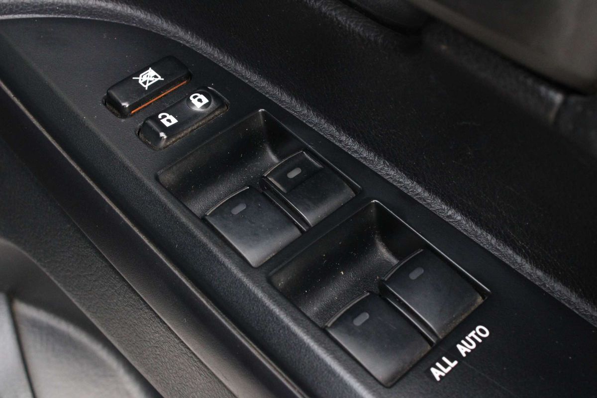 2010 Toyota Landcruiser GXL VDJ200R