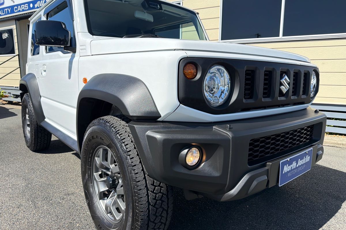 2024 Suzuki Jimny GLX GJ