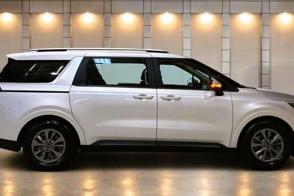 2021 Kia Carnival S KA4