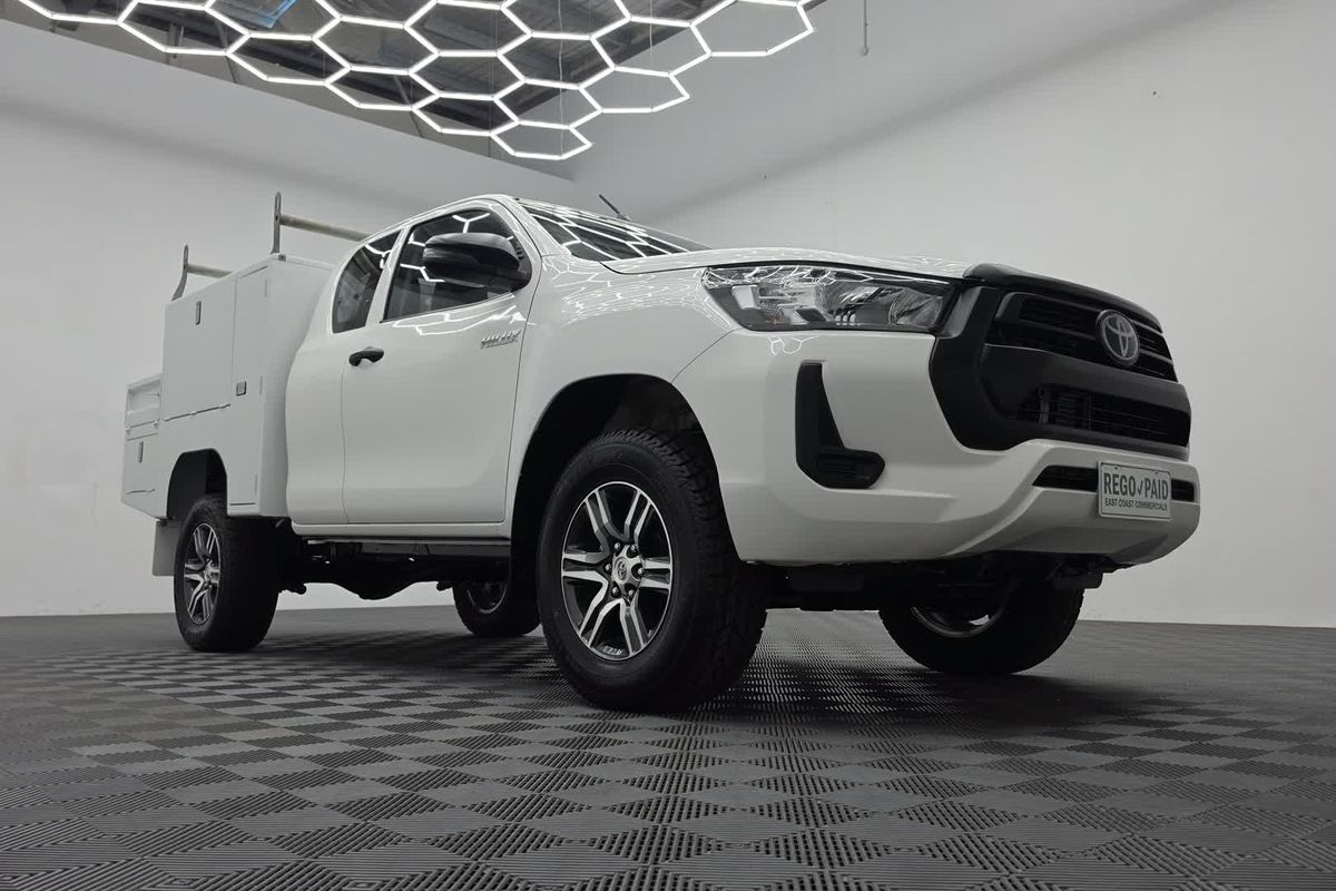 2020 Toyota Hilux Workmate GUN125R 4X4