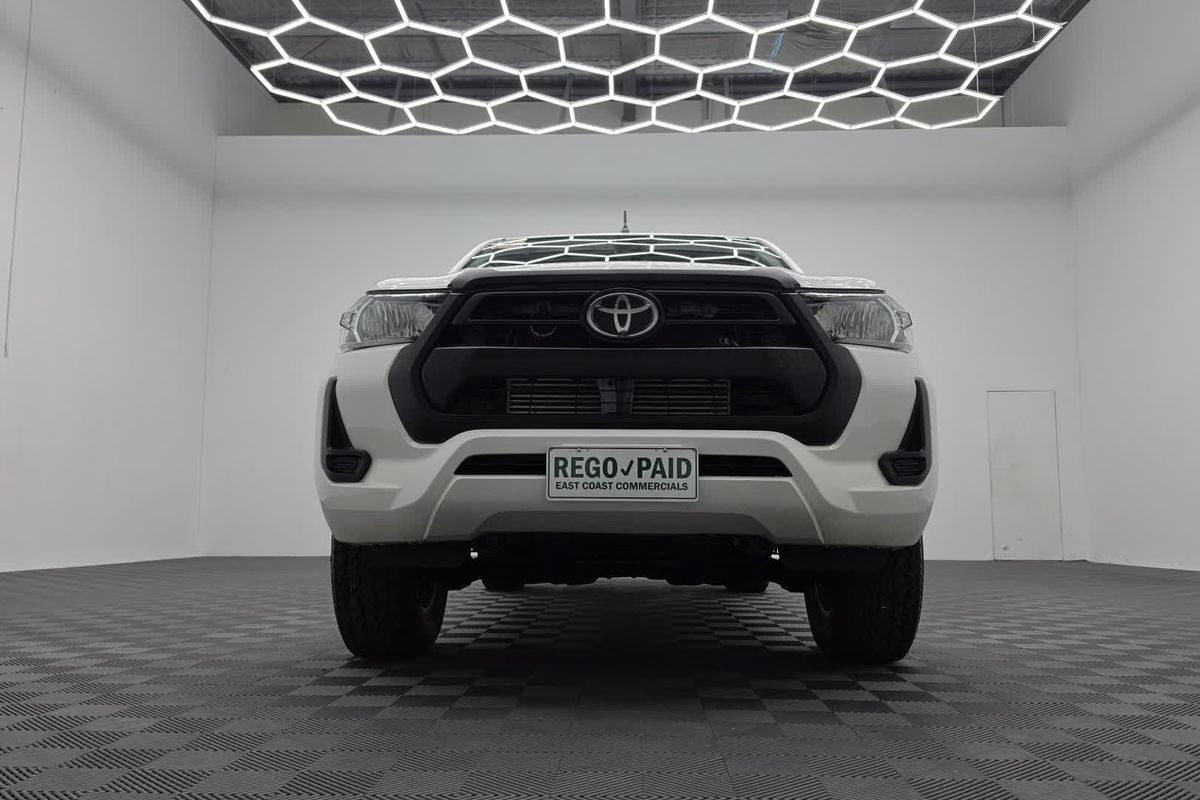 2020 Toyota Hilux Workmate GUN125R 4X4