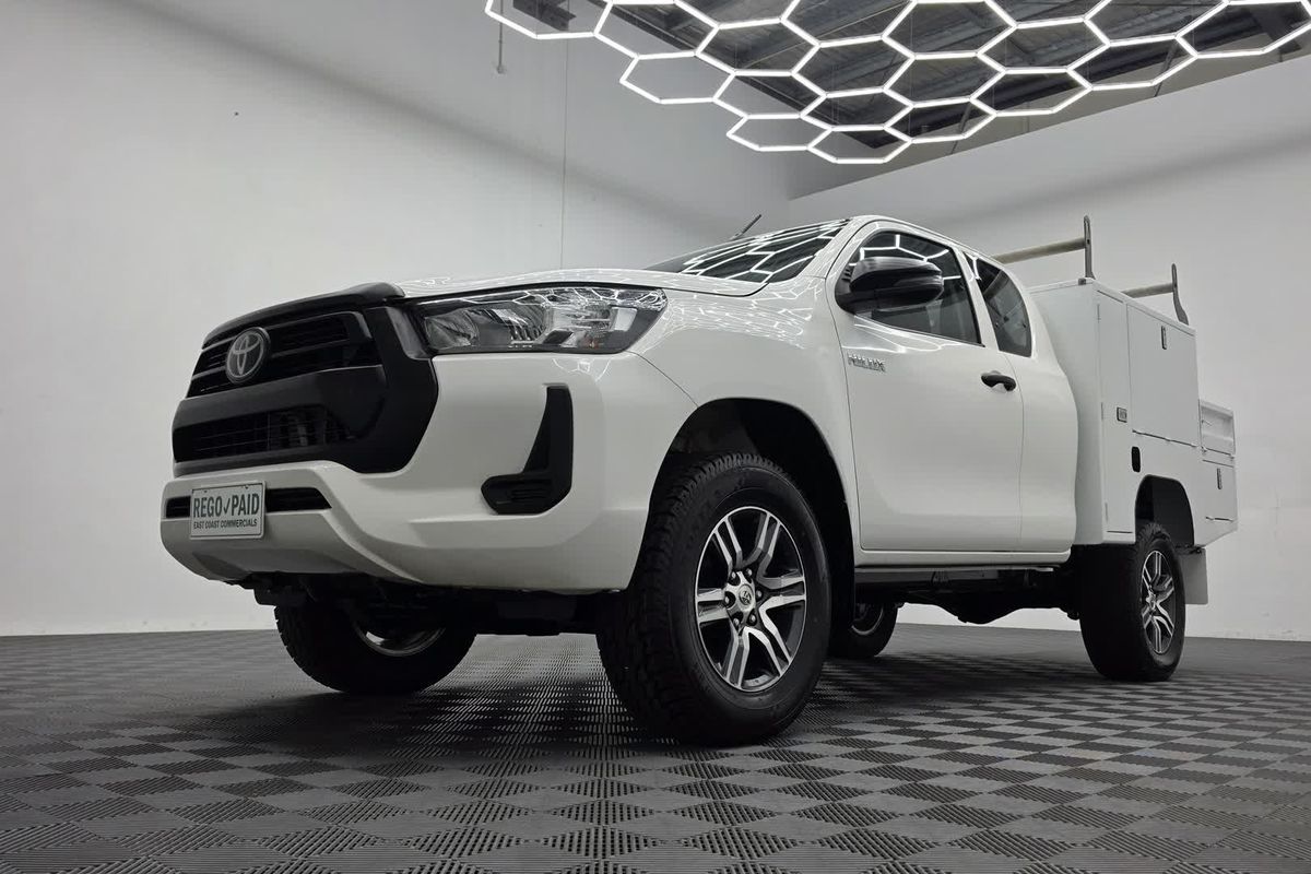2020 Toyota Hilux Workmate GUN125R 4X4