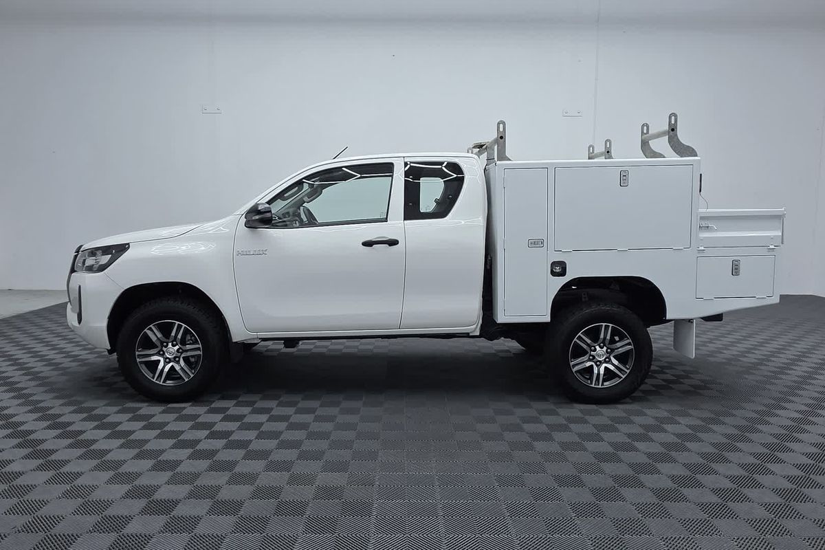 2020 Toyota Hilux Workmate GUN125R 4X4