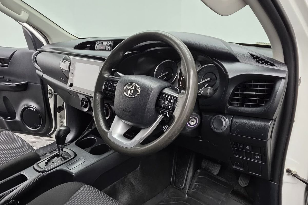 2020 Toyota Hilux Workmate GUN125R 4X4