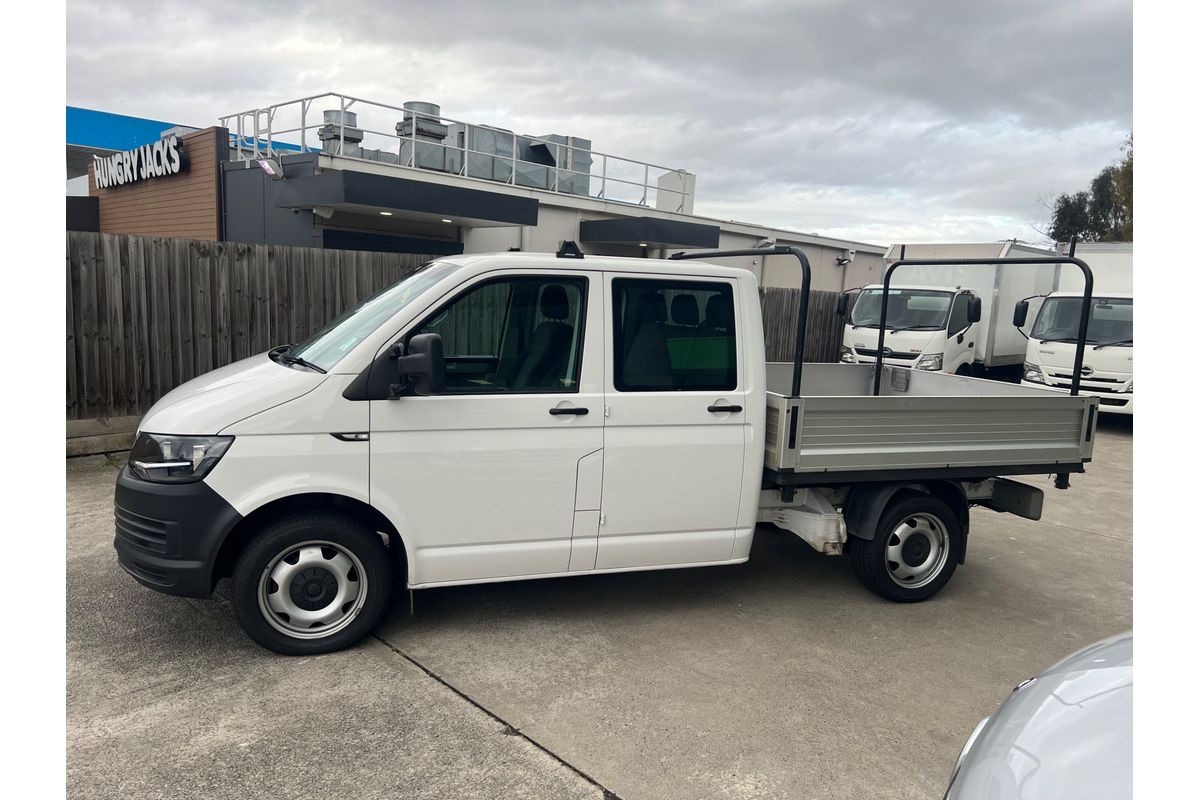 2015 Volkswagen Transporter TDI400 T6 Front Wheel Drive LWB image 15