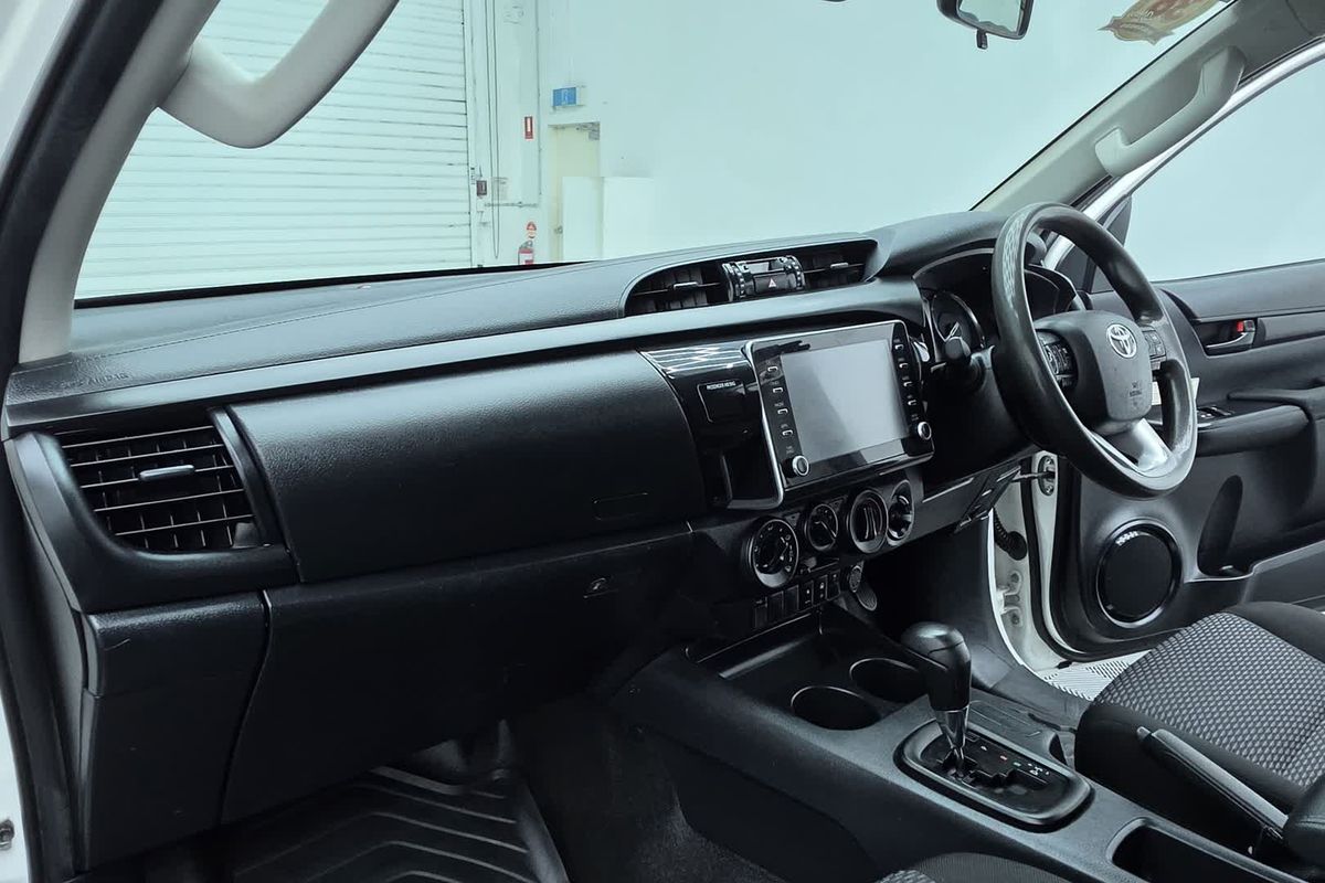 2020 Toyota Hilux Workmate GUN125R 4X4