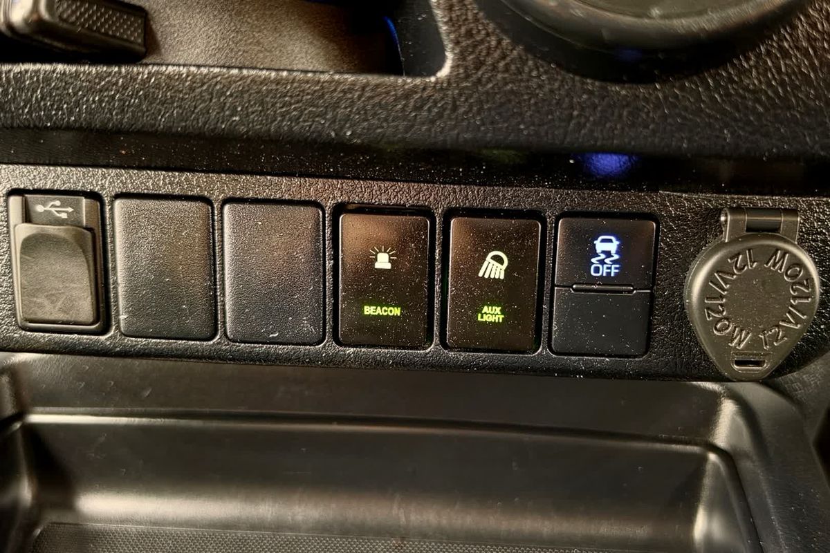 2020 Toyota Hilux Workmate GUN125R 4X4