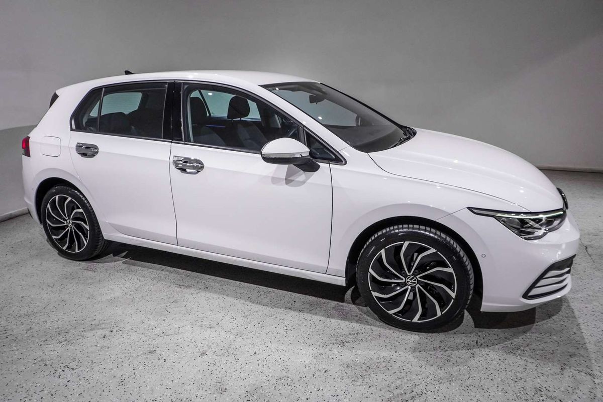 2024 Volkswagen Golf 110TSI Life 8