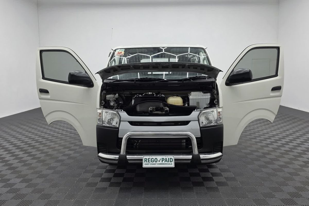 2017 Toyota Hiace KDH201R LWB