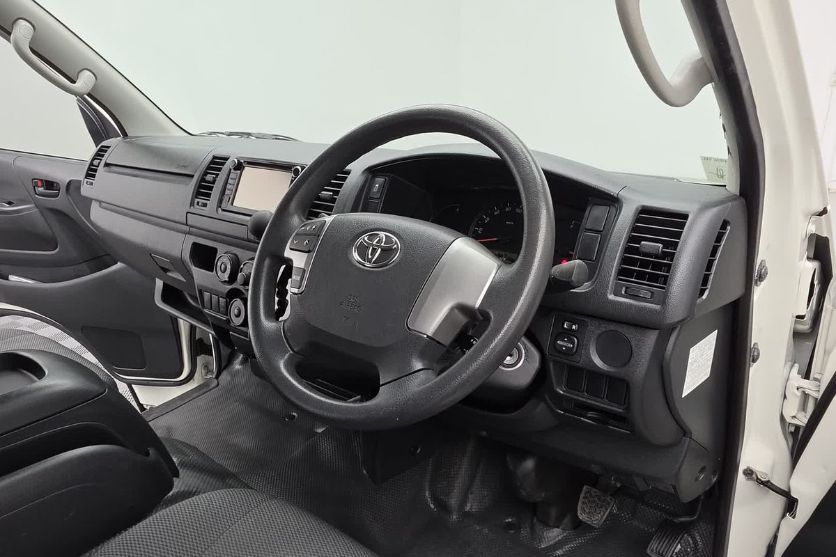 2017 Toyota Hiace KDH201R LWB