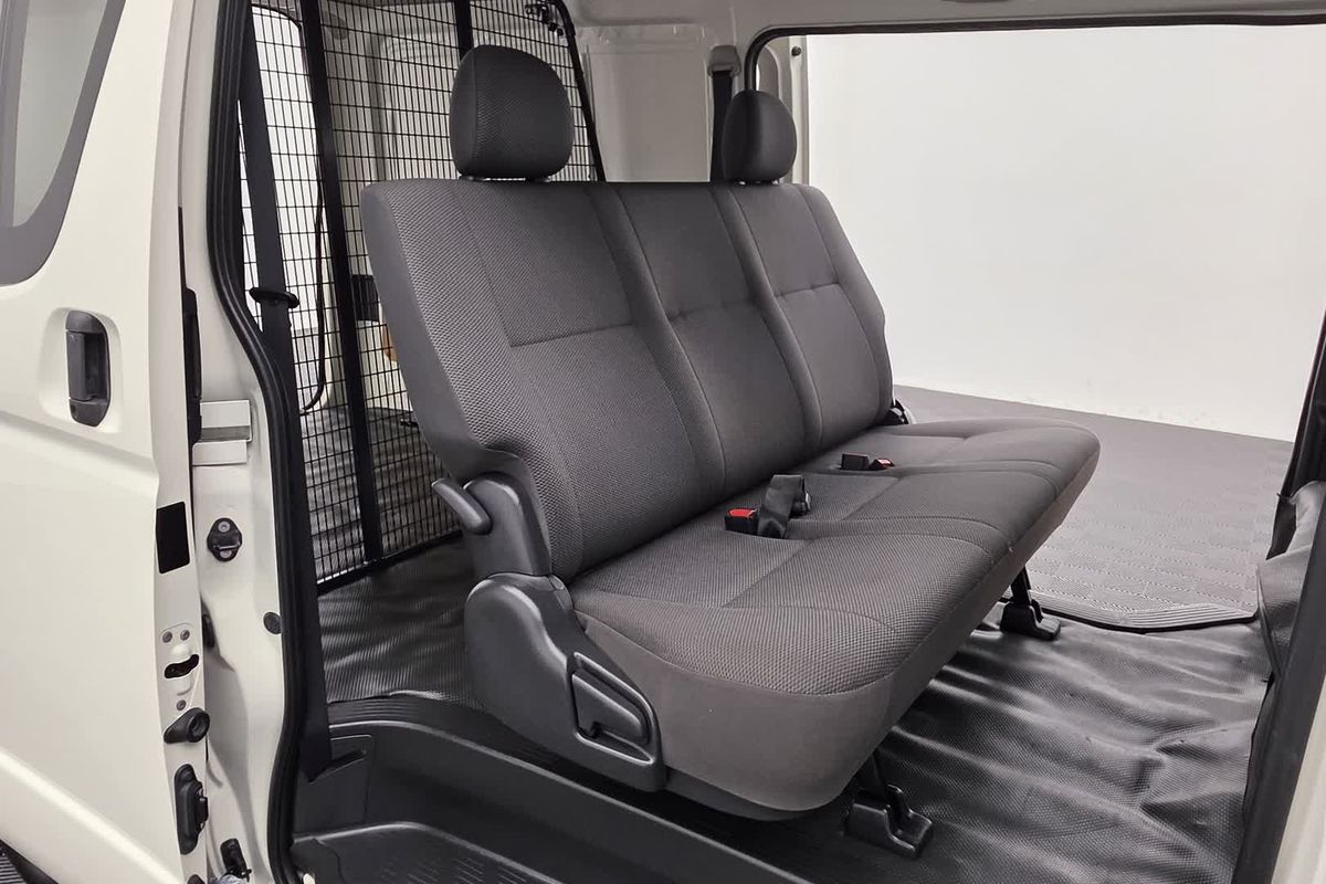 2017 Toyota Hiace KDH201R LWB