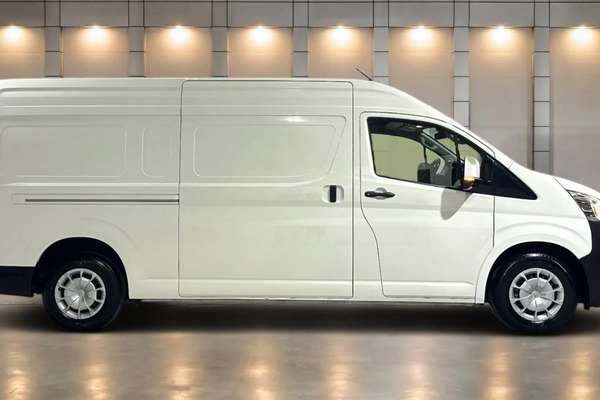2022 Toyota Hiace GDH320R ELWB High Roof