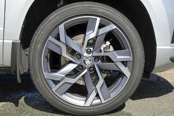 2022 SKODA Karoq 140TSI Sportline NU thumb-2