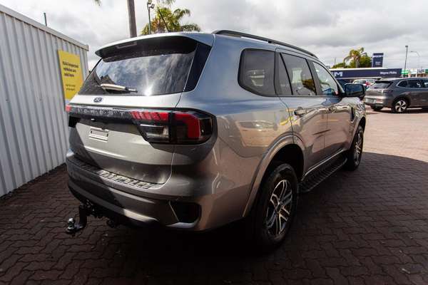 2025 Ford Everest Trend 2.0L thumb-10