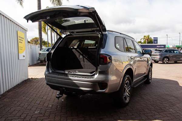 2025 Ford Everest Trend 2.0L thumb-12