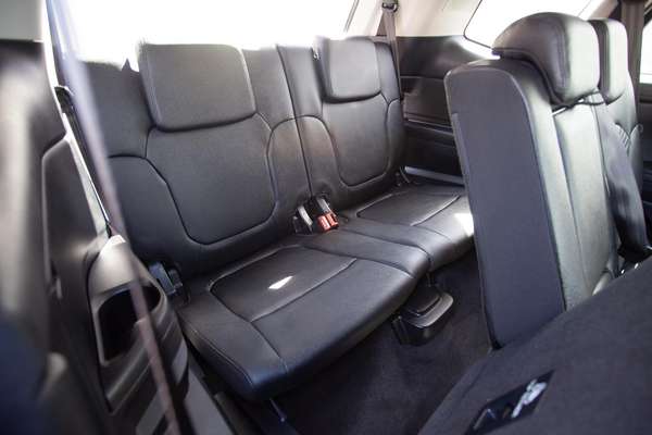 2025 Ford Everest Trend 2.0L thumb-14