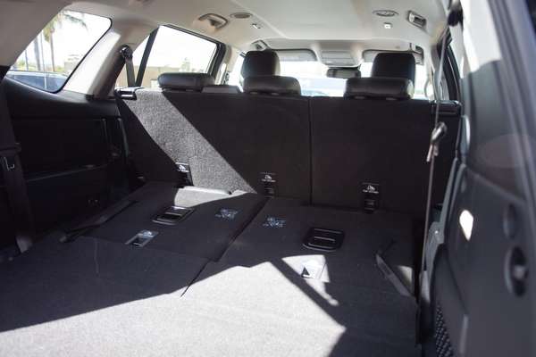 2025 Ford Everest Trend 2.0L thumb-15
