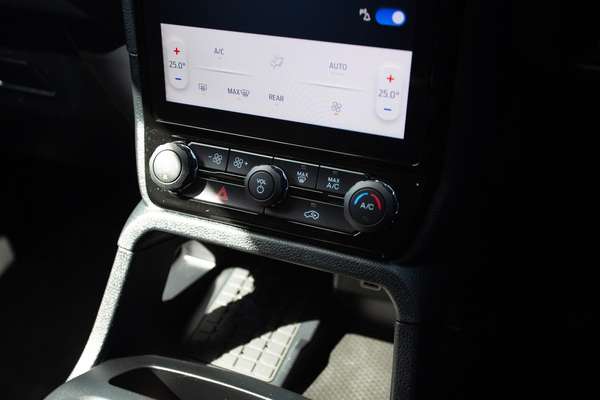 2025 Ford Everest Trend 2.0L thumb-31