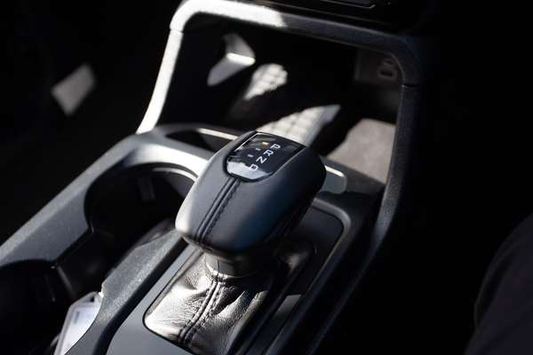 2025 Ford Everest Trend 2.0L thumb-32