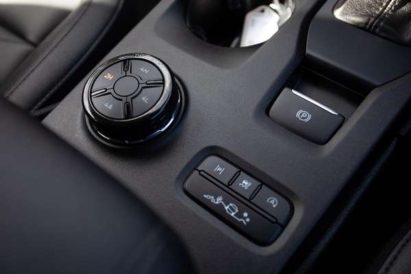 2025 Ford Everest Trend 2.0L thumb-33