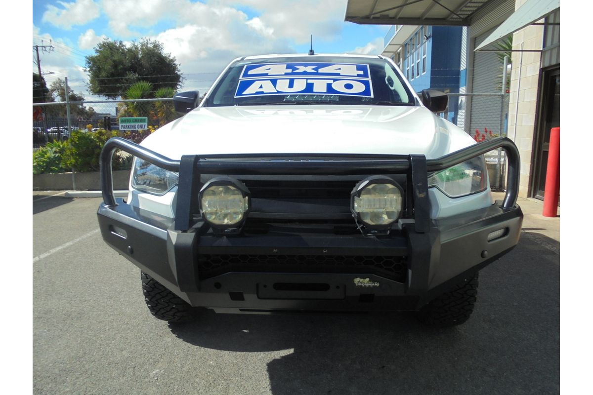 2023 Isuzu D-MAX SX 4X4