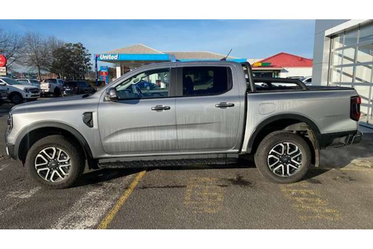 2025 Ford Ranger Sport 4X4 2.0L image 4