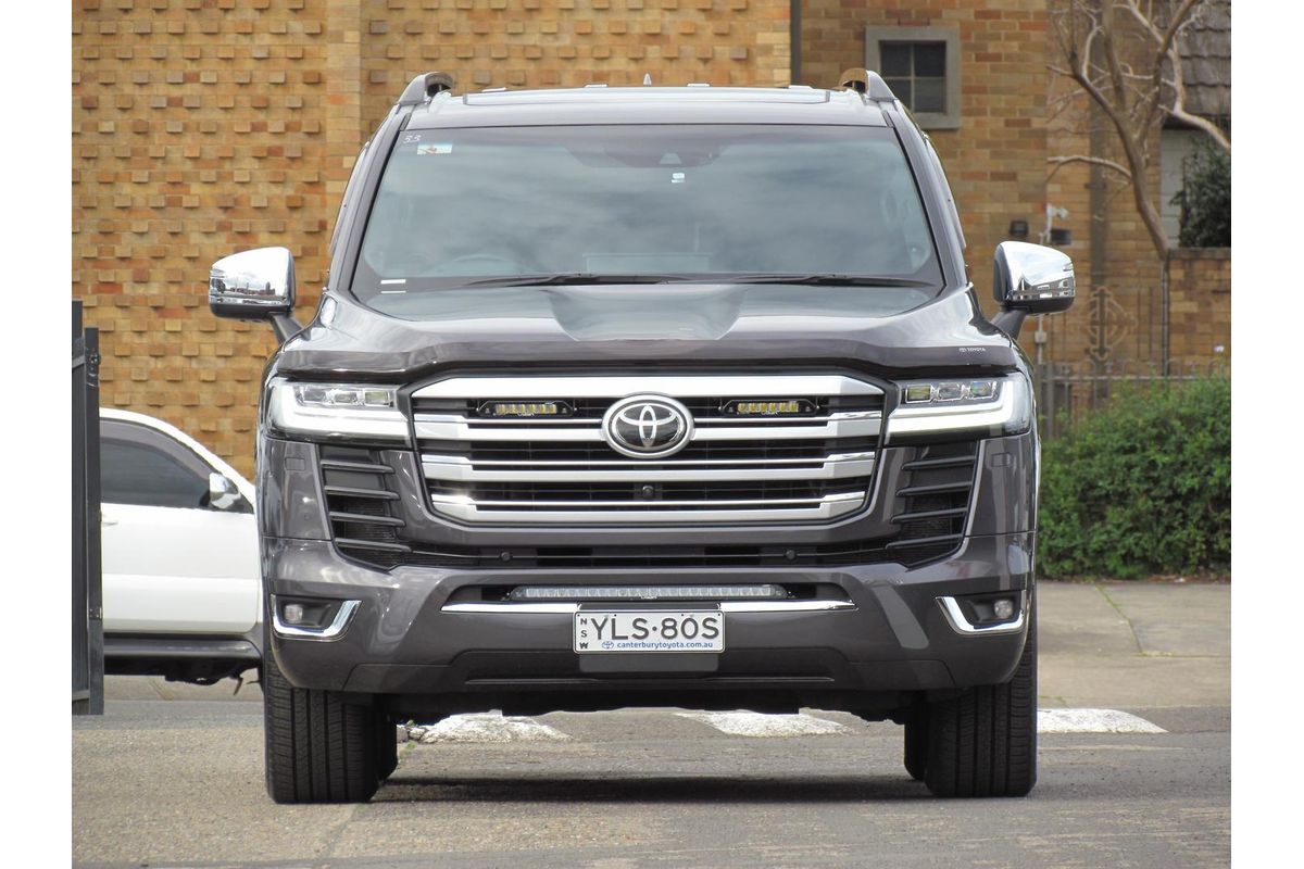 2022 Toyota Landcruiser Sahara ZX FJA300R