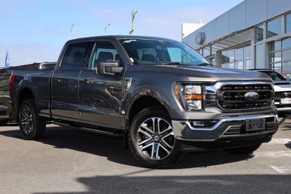 2023 Ford F-150 XLT 4X4 LWB