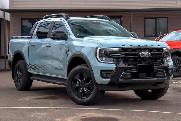 2025 Ford Ranger PHEV Stormtrak 4X4 2.3L thumb-0