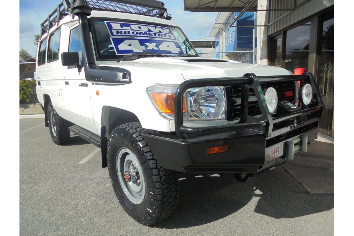 2009 Toyota Landcruiser Workmate Troopcarrier VDJ78R