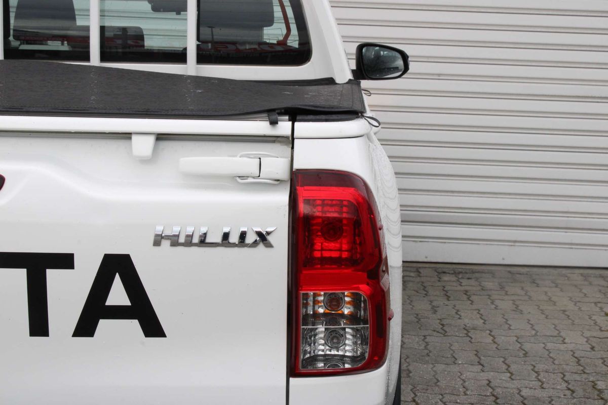 2023 Toyota Hilux SR GUN126R 4X4