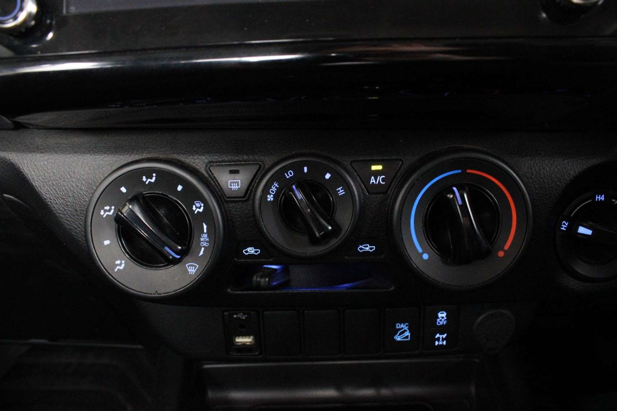 2023 Toyota Hilux SR GUN126R 4X4