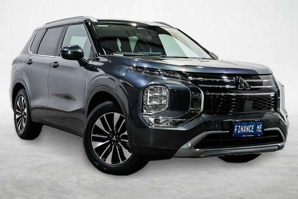 2025 Mitsubishi Outlander LS ZM
