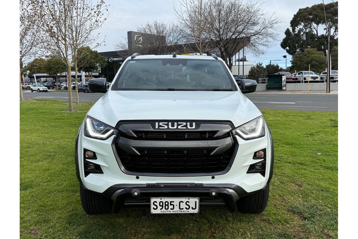 2022 Isuzu D-MAX X-TERRAIN 4X4