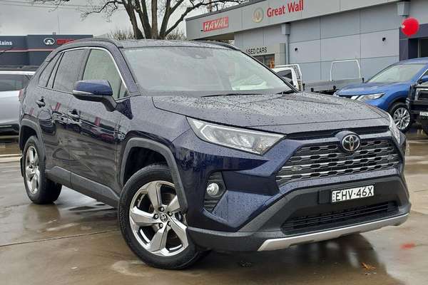2020 Toyota RAV4 GXL MXAA52R