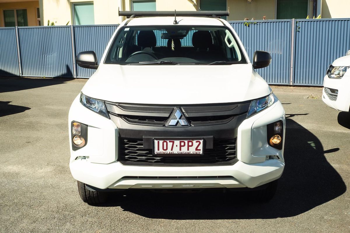 2022 Mitsubishi Triton GLX MR Rear Wheel Drive