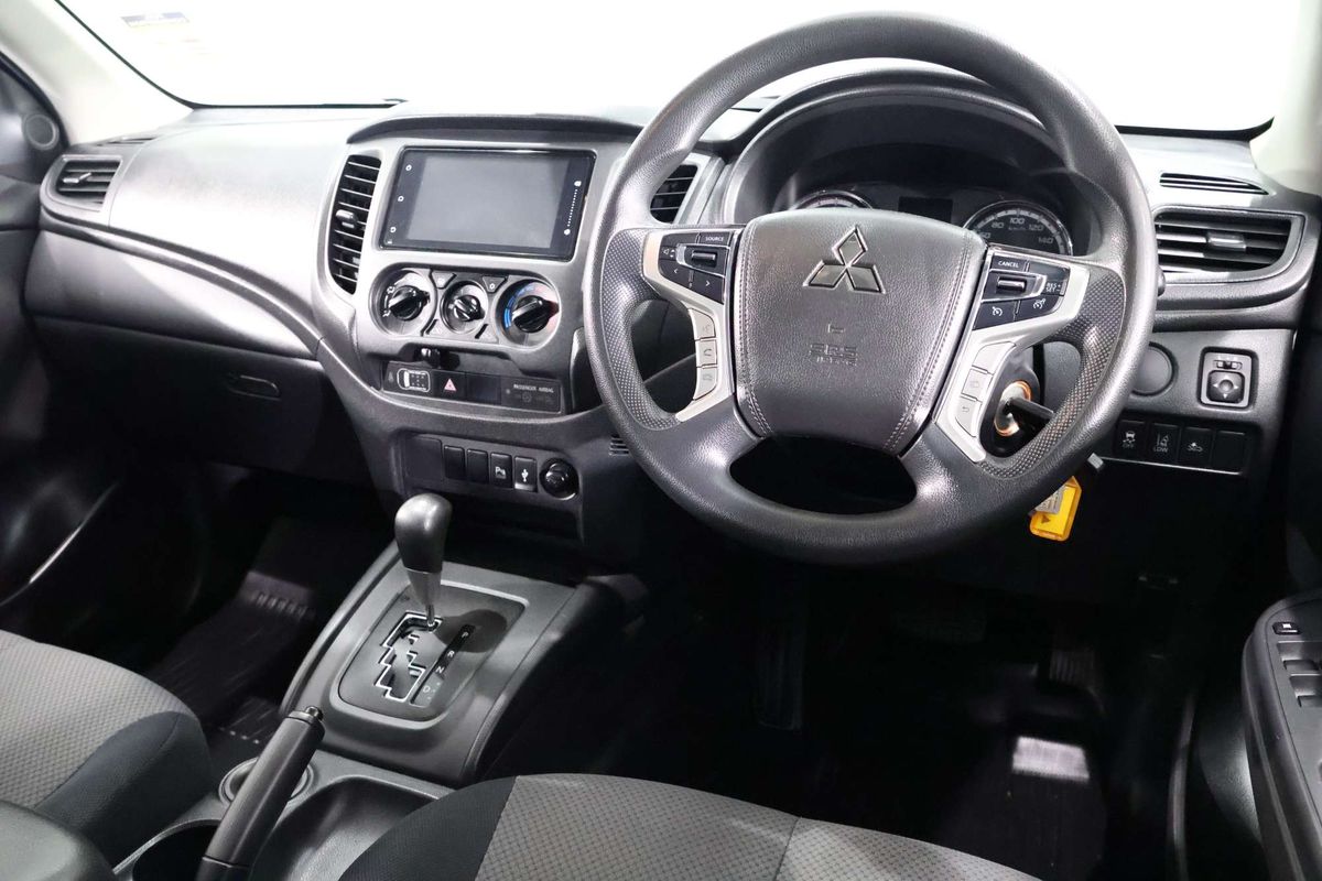 2022 Mitsubishi Triton GLX MR Rear Wheel Drive
