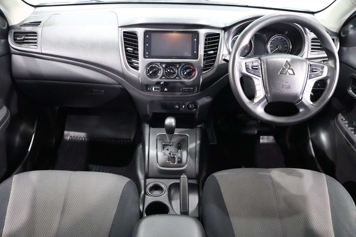 2022 Mitsubishi Triton GLX MR Rear Wheel Drive