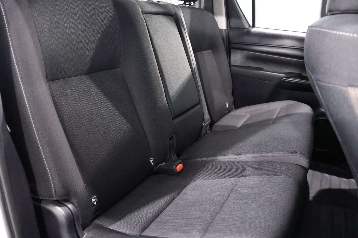 2020 Toyota Hilux SR GUN126R 4X4