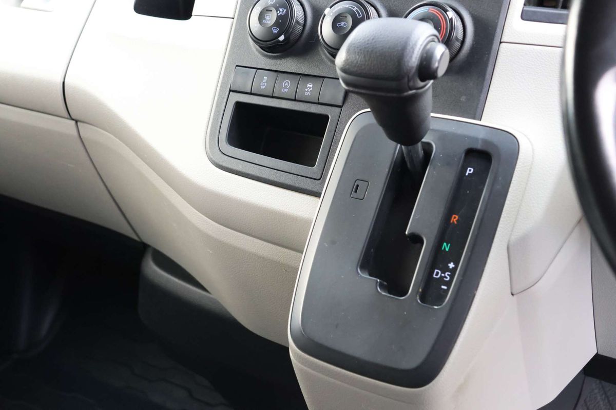 2019 Toyota Hiace GDH300R LWB image 10