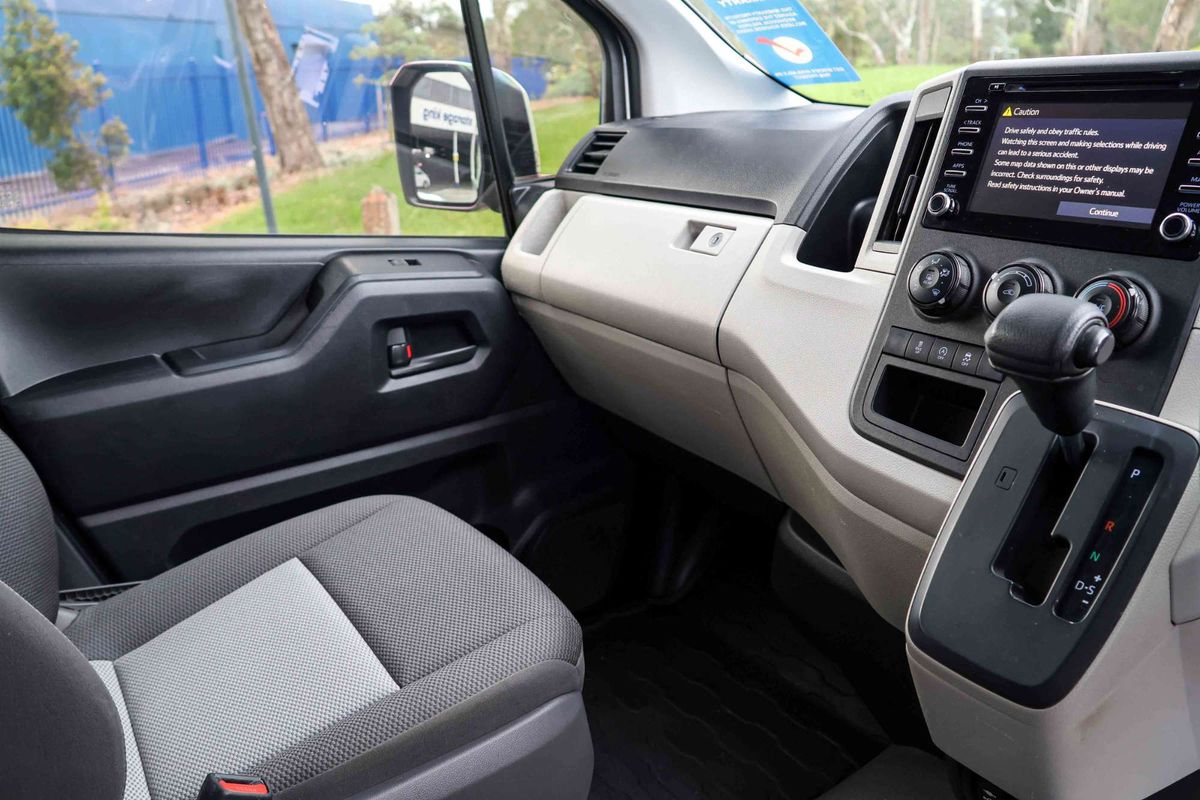 2019 Toyota Hiace GDH300R LWB image 14