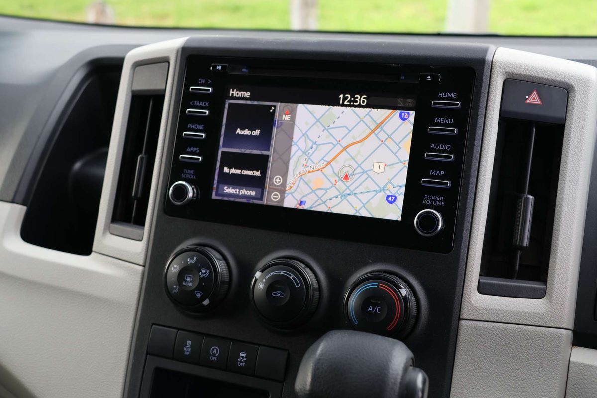 2019 Toyota Hiace GDH300R LWB image 22