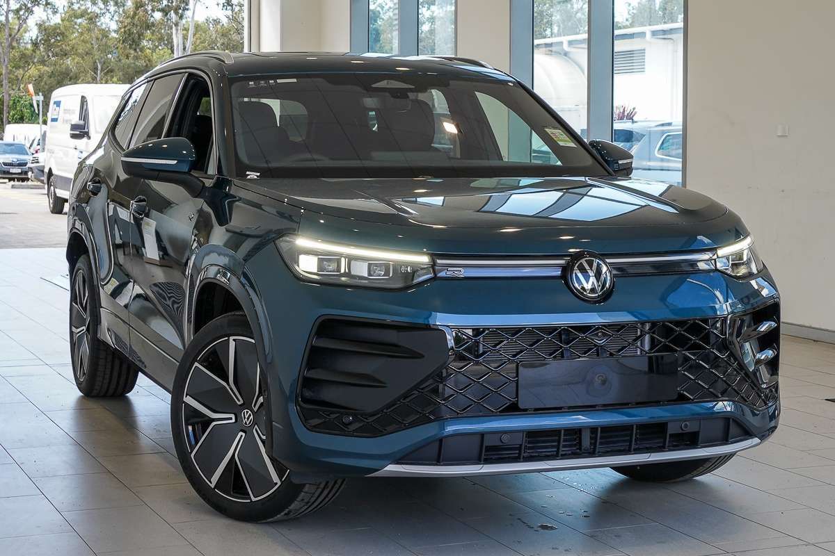 2025 Volkswagen Tayron 195TSI R-Line R4