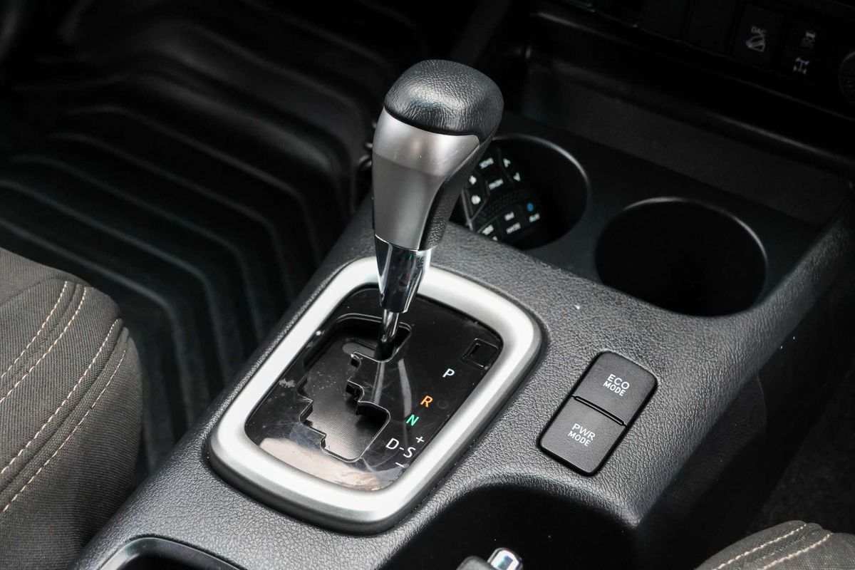 2021 Toyota Hilux SR5 GUN126R 4X4 image 15