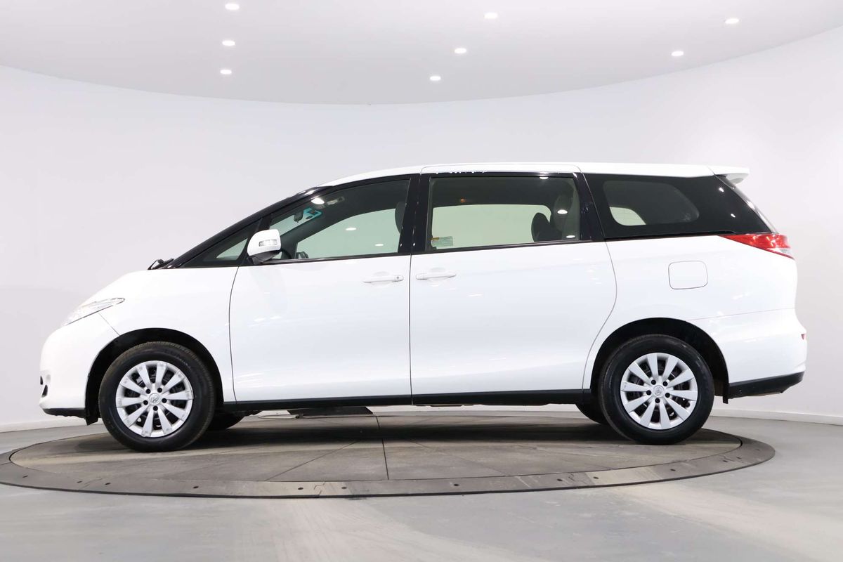 2018 Toyota Tarago GLi ACR50R