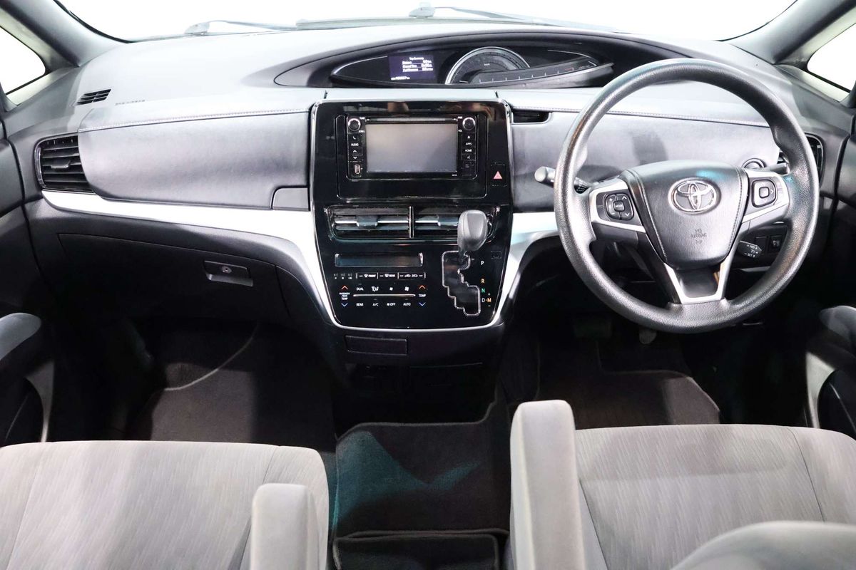 2018 Toyota Tarago GLi ACR50R