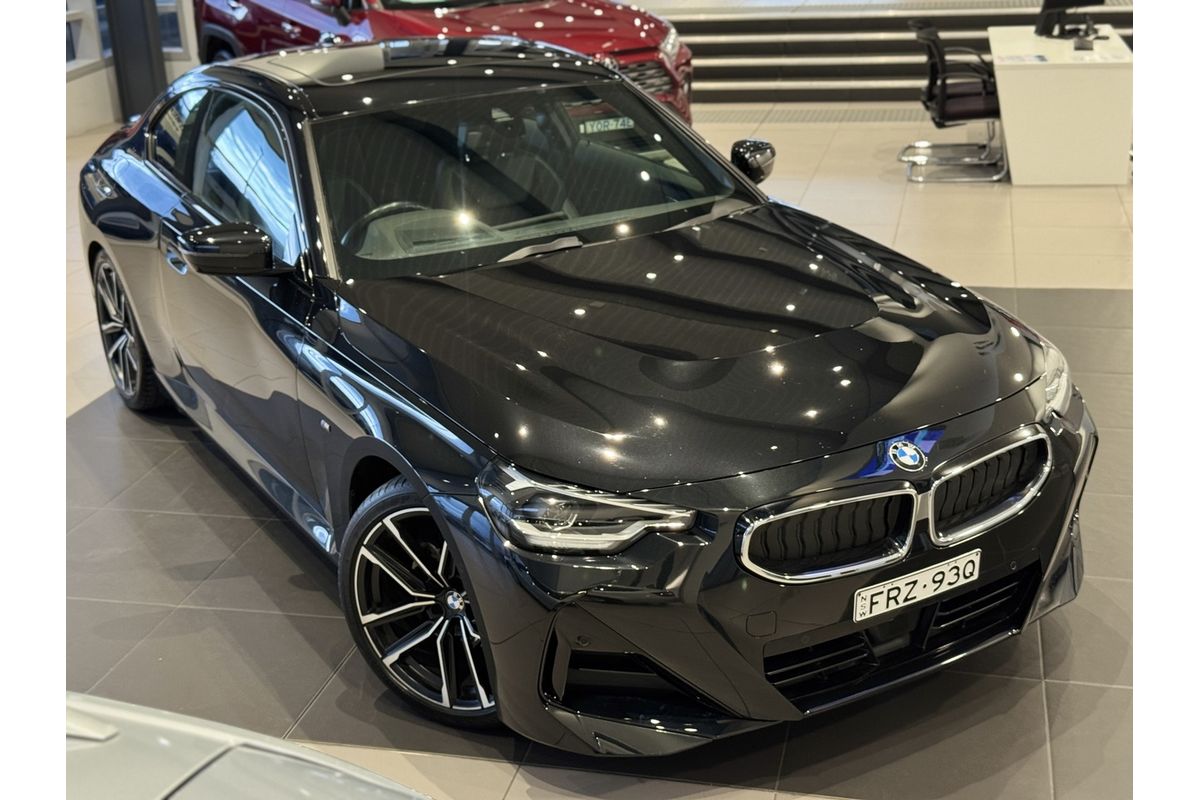2022 BMW 220i M Sport F22