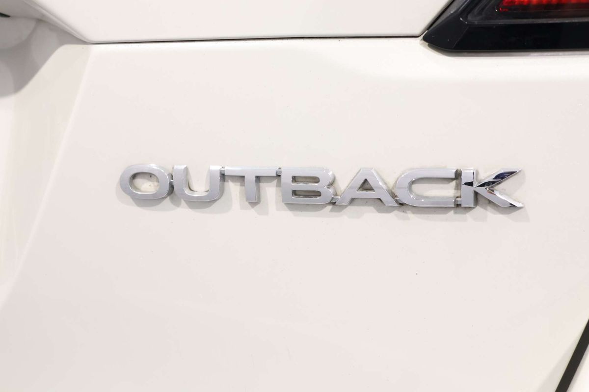 2022 Subaru Outback AWD 6GEN